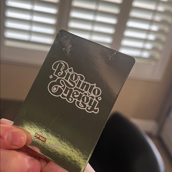 *NOT Authentic* Big Into Energy Lafufu Secret “Id” - Picture 10 of 10